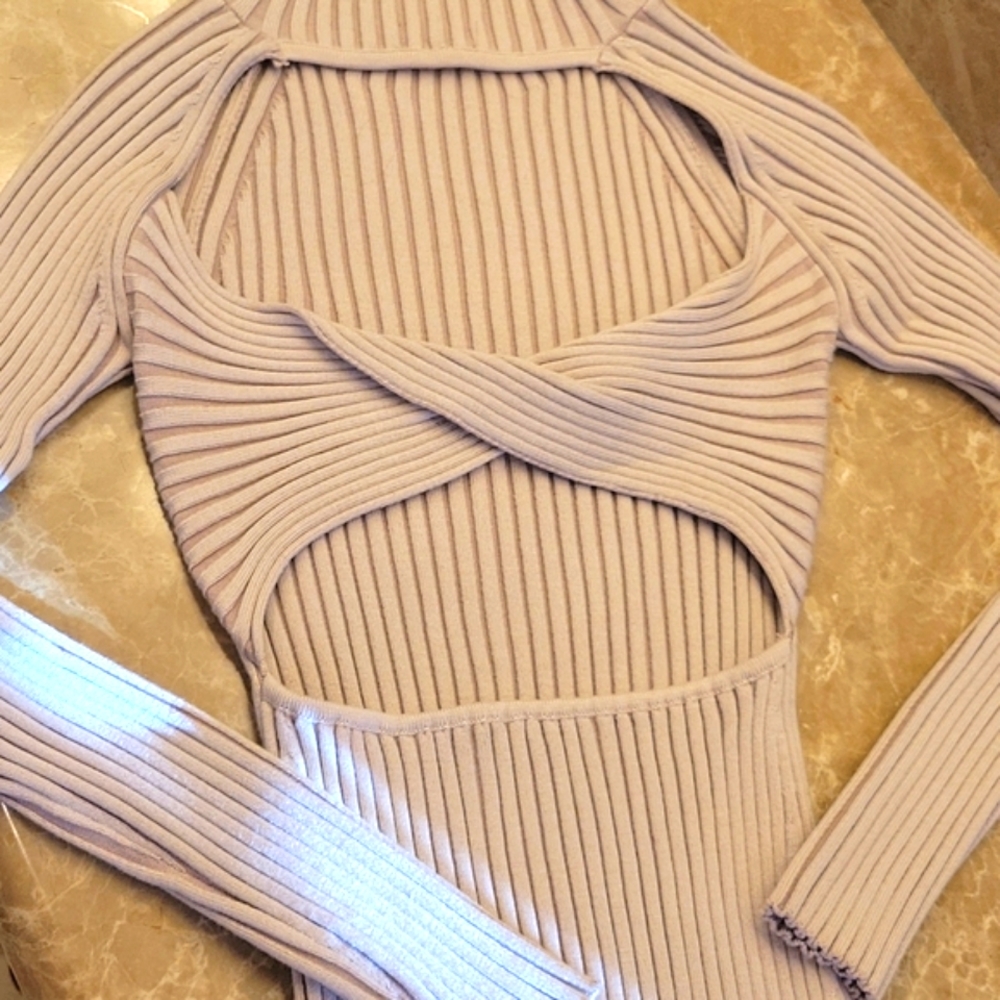LUSH back twisted cutout ribbed sweater dress in pink nude, M - Picture 15 of 16